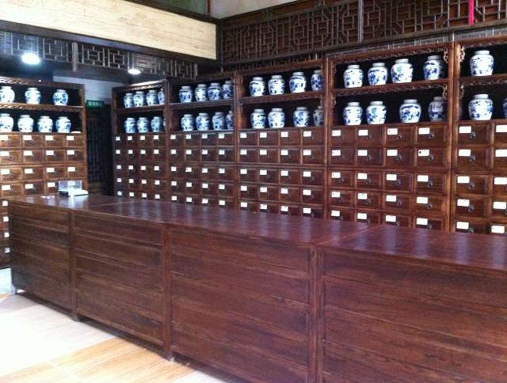 中藥柜鋼制和木質(zhì)哪個(gè)會(huì)比較好呢